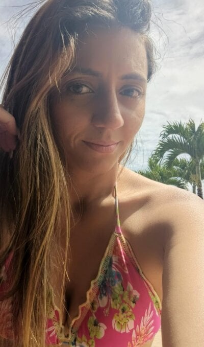 AmberRoses Female Cockrating Sex Cam