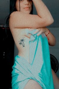 paola_brown2's Offline XXX Chat