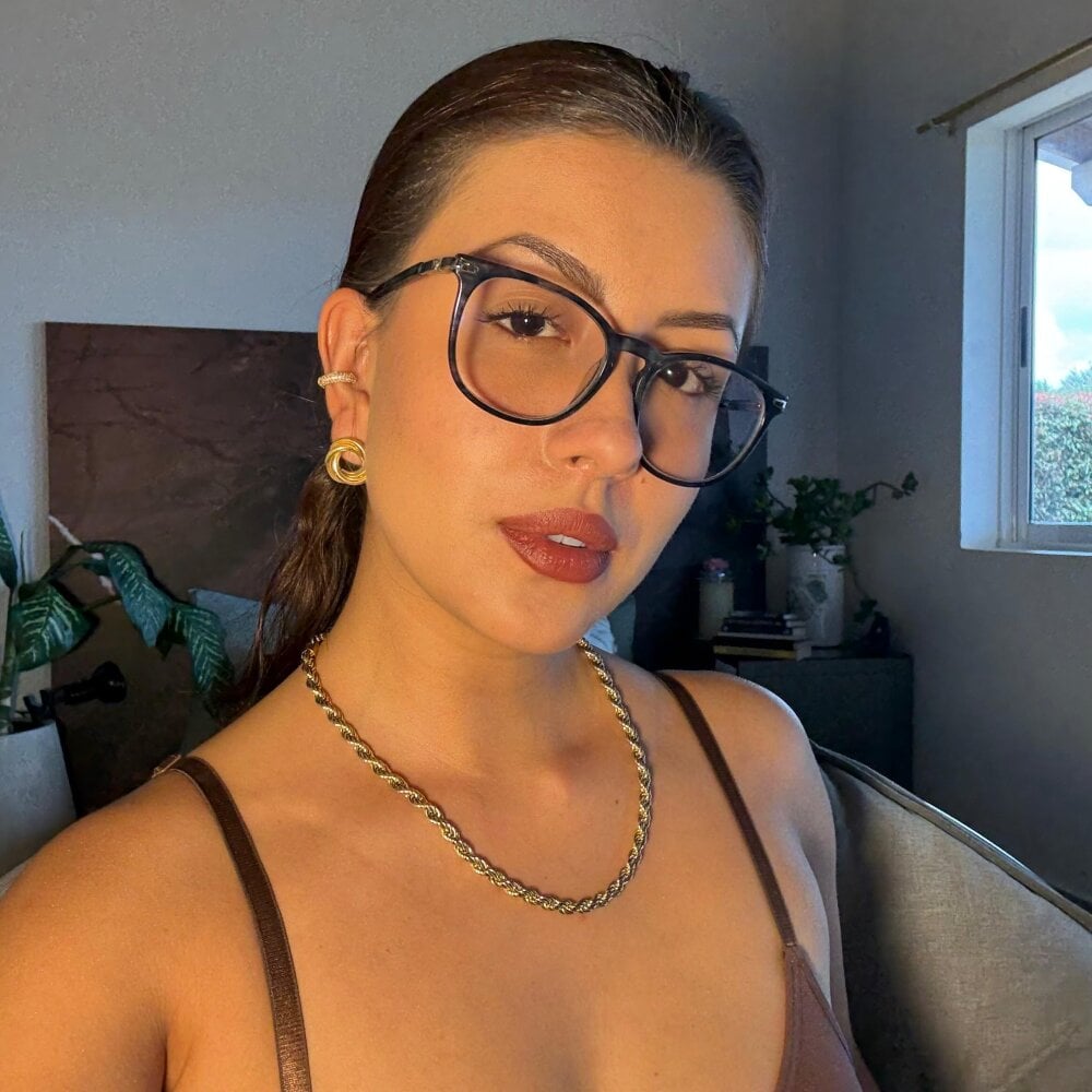 EmaSaenz profile