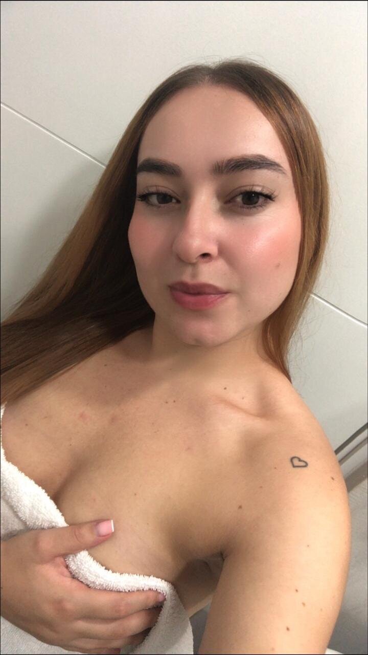 carly_lawrence