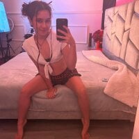 Littleannyy's webcam live show
