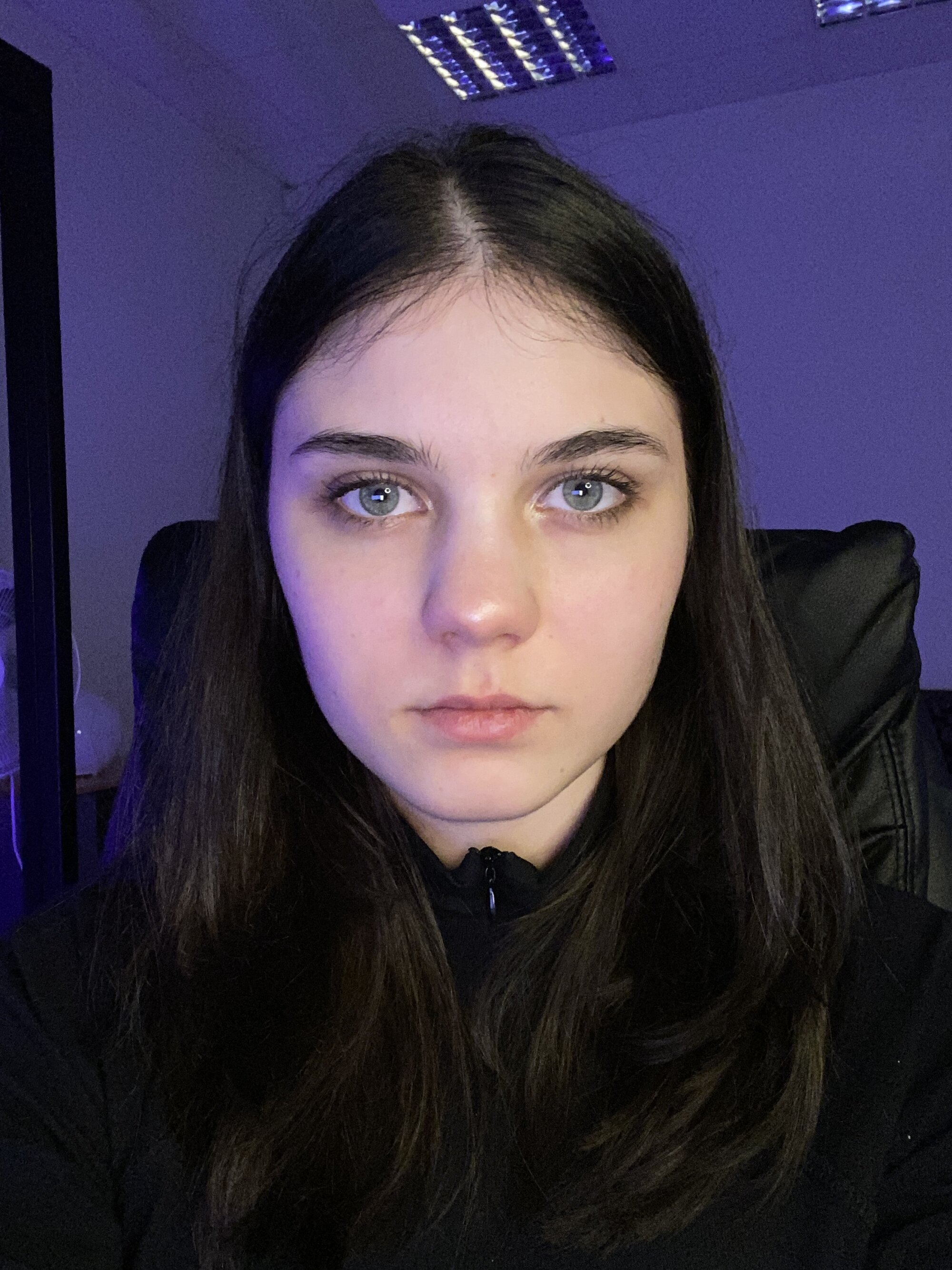 Hannah_Louis