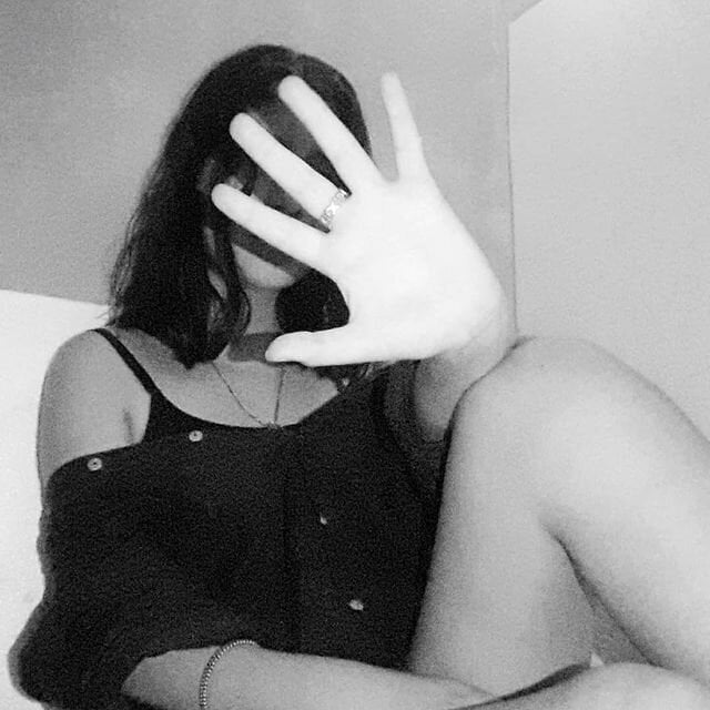 claudia_ profile