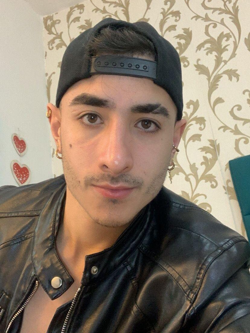 JeanPaul_DeLuca Webcam Model Profile xHamsterLive