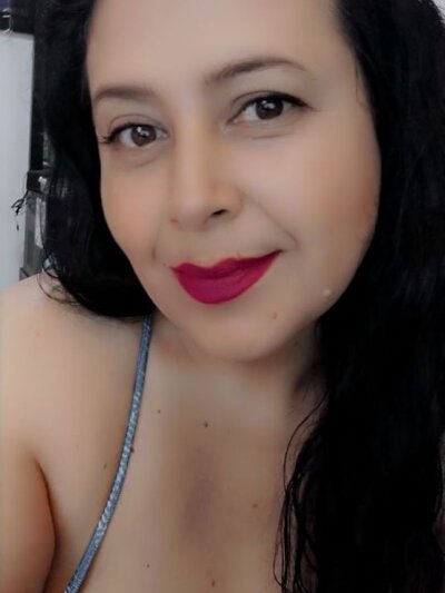 karlaton1977 Live Cam on StripChat and RICams