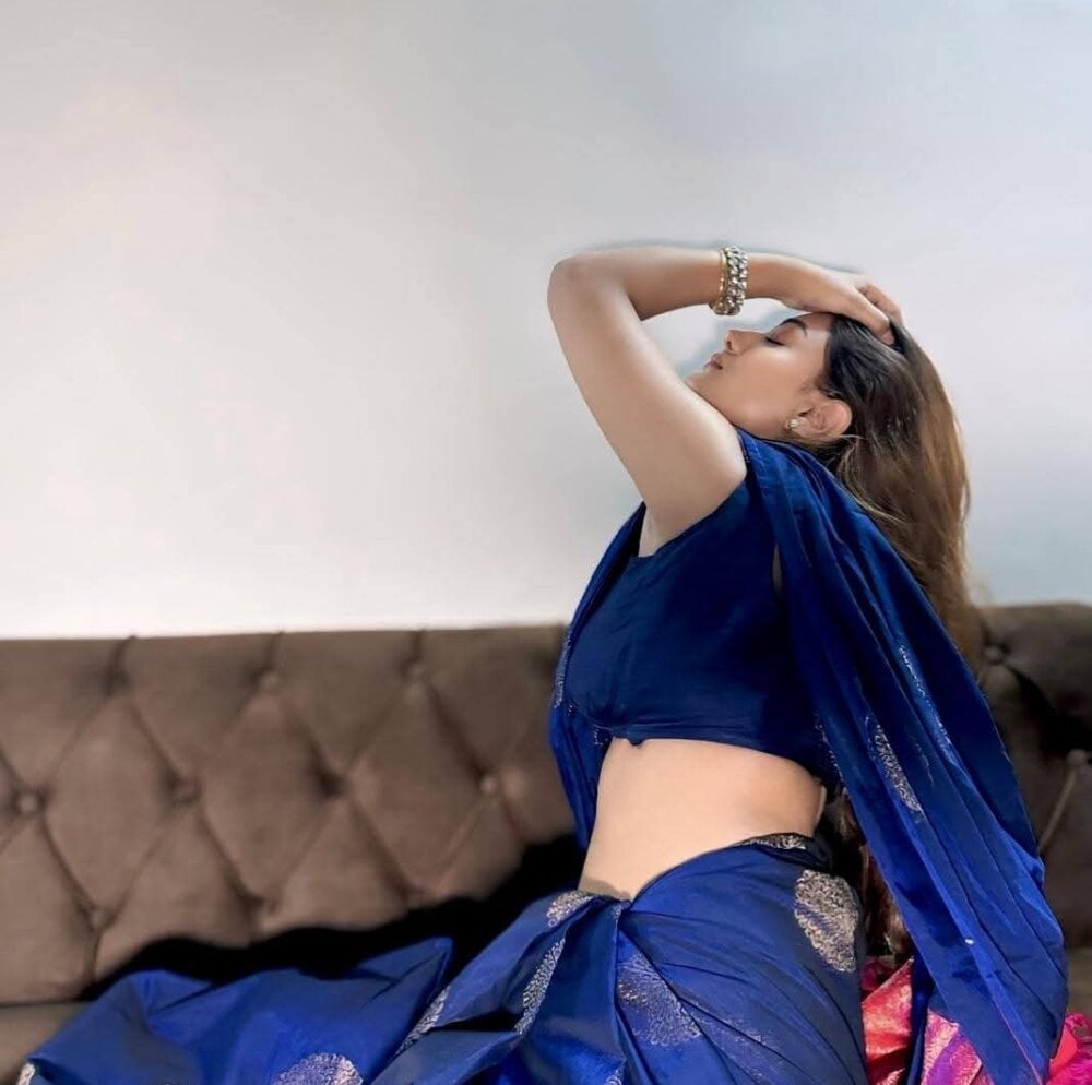 tasha_noor's Offline XXX Chat