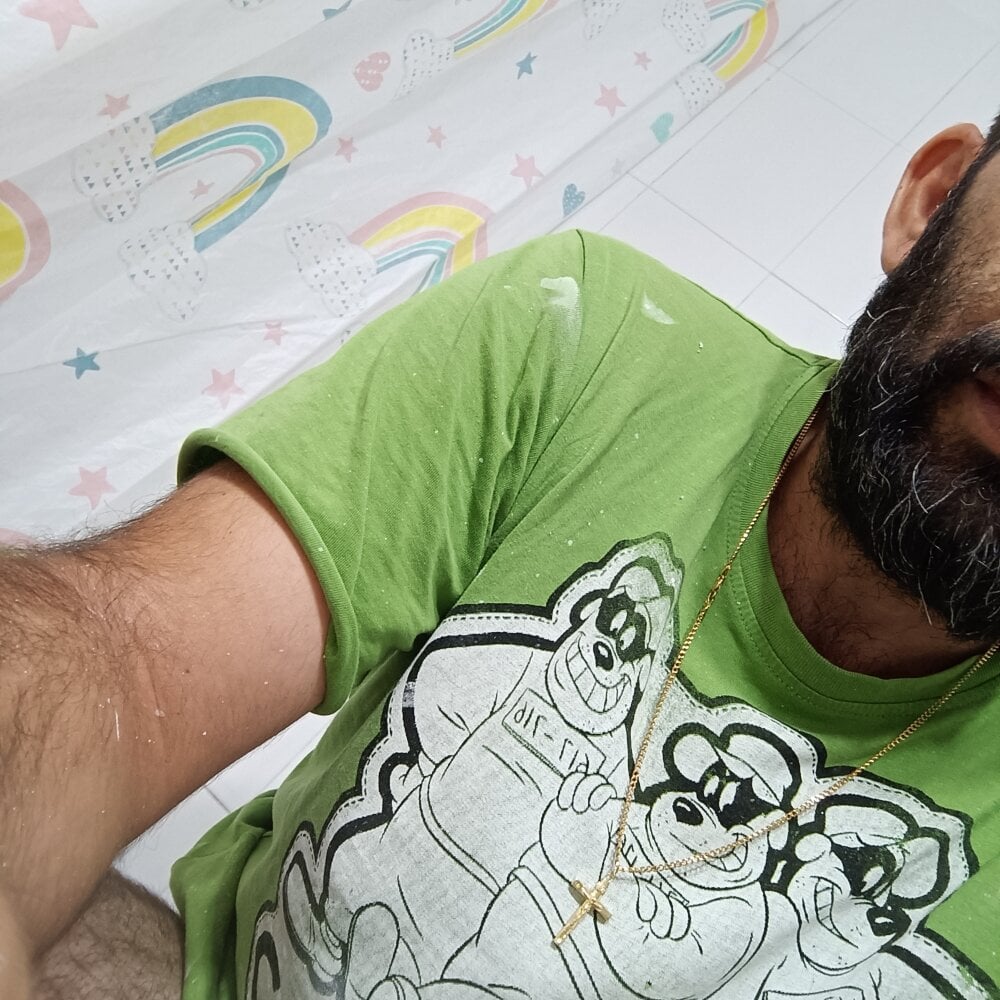 pombagg00 from stripchat