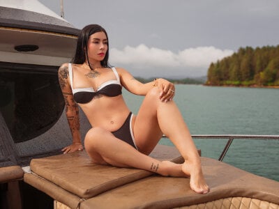 nathassa_grant on StripChat