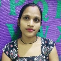 Pooja202 Adlı Modelin Çevrimdışı Sohbet Odası