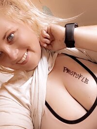 Daddyspytangel's Offline XXX Chat