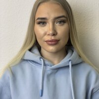 KateBIare's Offline Chat Room