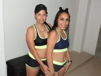 2latinlesbxx's Offline XXX Chat