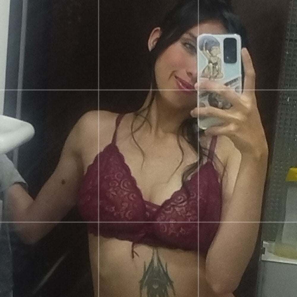 mihasophia01 from stripchat