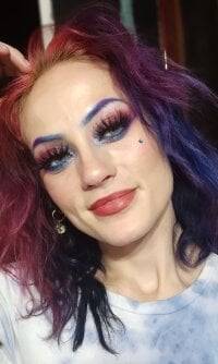 Ariana_X_Dean's Offline Chat Room