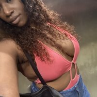 SexyLexiEbny's Offline XXX Chat