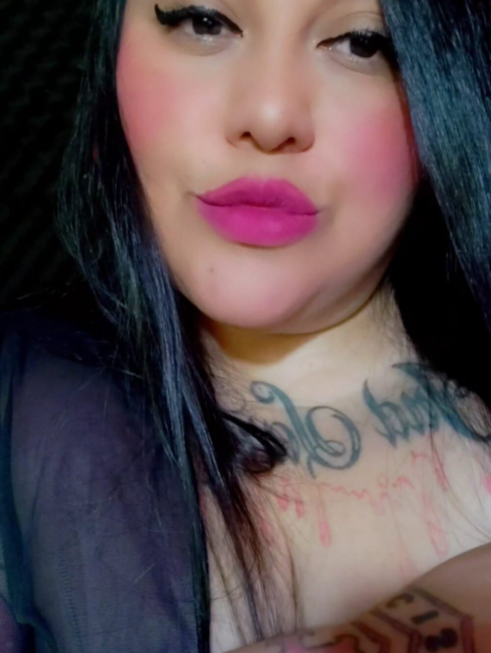 stripchat keiraston4u webcam profile pic via livesextrans.com