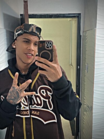 Damian_latinxxx - Stripchat Pov Cam2cam Dirtytalk Boy 