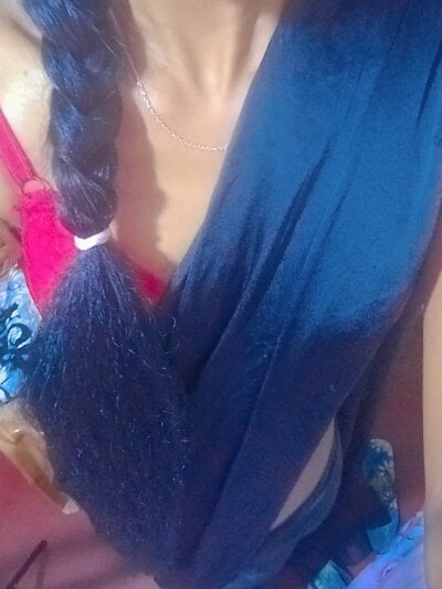 BunnyBloom25 on StripChat