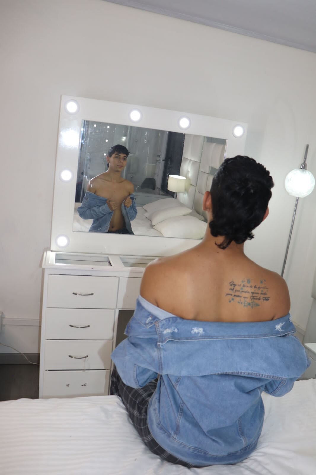 brock_andru_hot