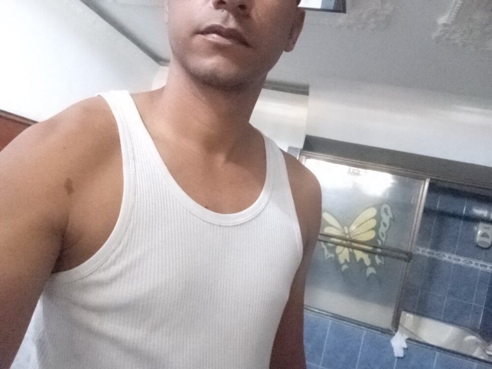 Diorlebu's Offline XXX Chat