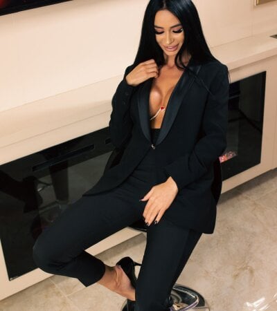 GotGisele 🏜 live naked chat