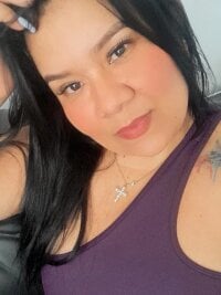 RAQUELLE_BIGBOOBS offline chatrum