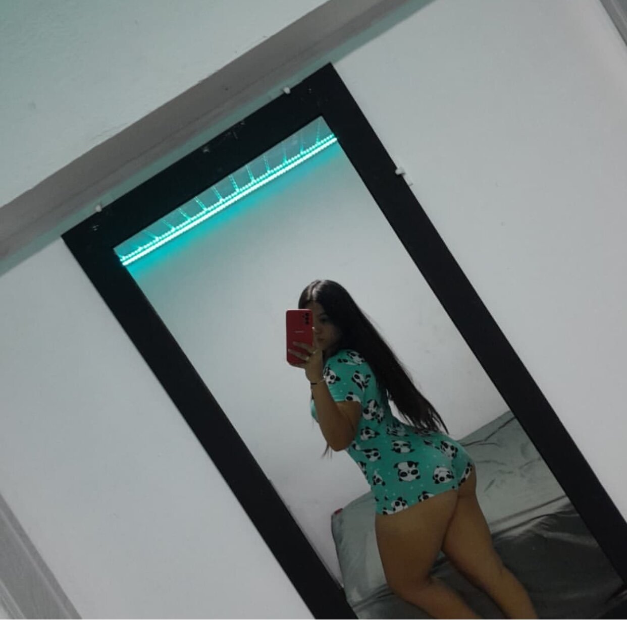 isasexxx
