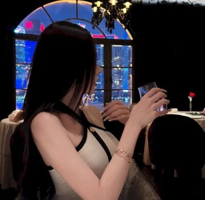 BabyChloe222 on StripChat