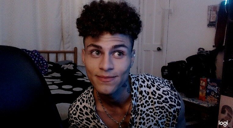 twink_leo