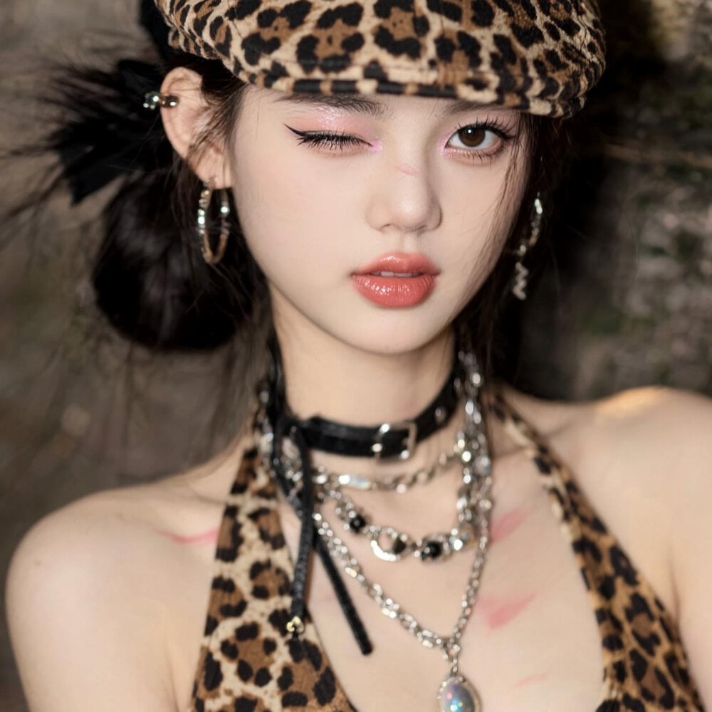 Nicole-13 profile