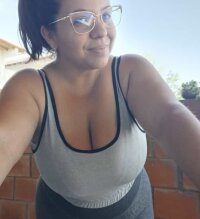 Senosgrandes22008's Offline XXX Chat
