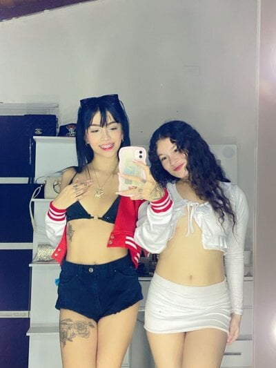 Your_girlsss - Stripchat Couple 