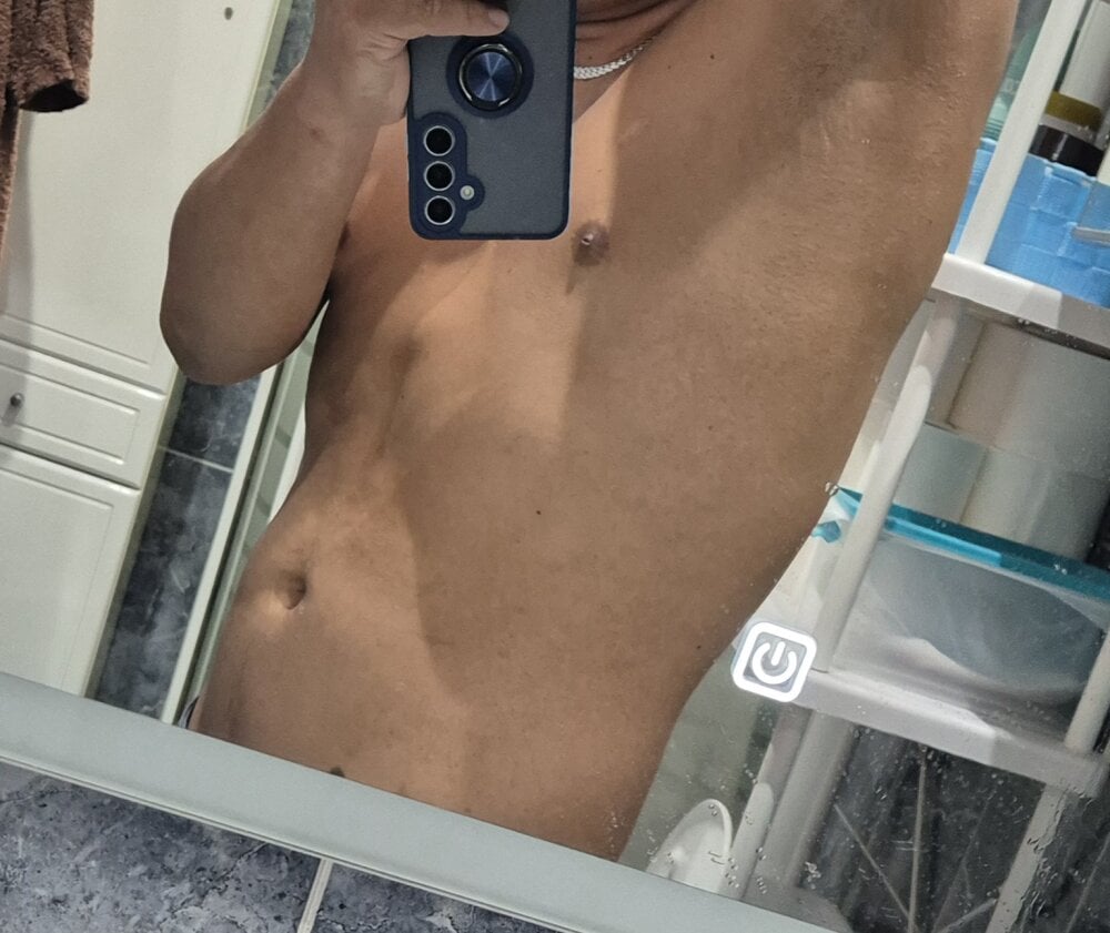 ANGELITOPECADOR profile