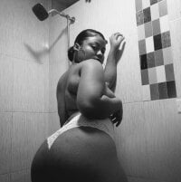 yeliss_brown's webcam live show