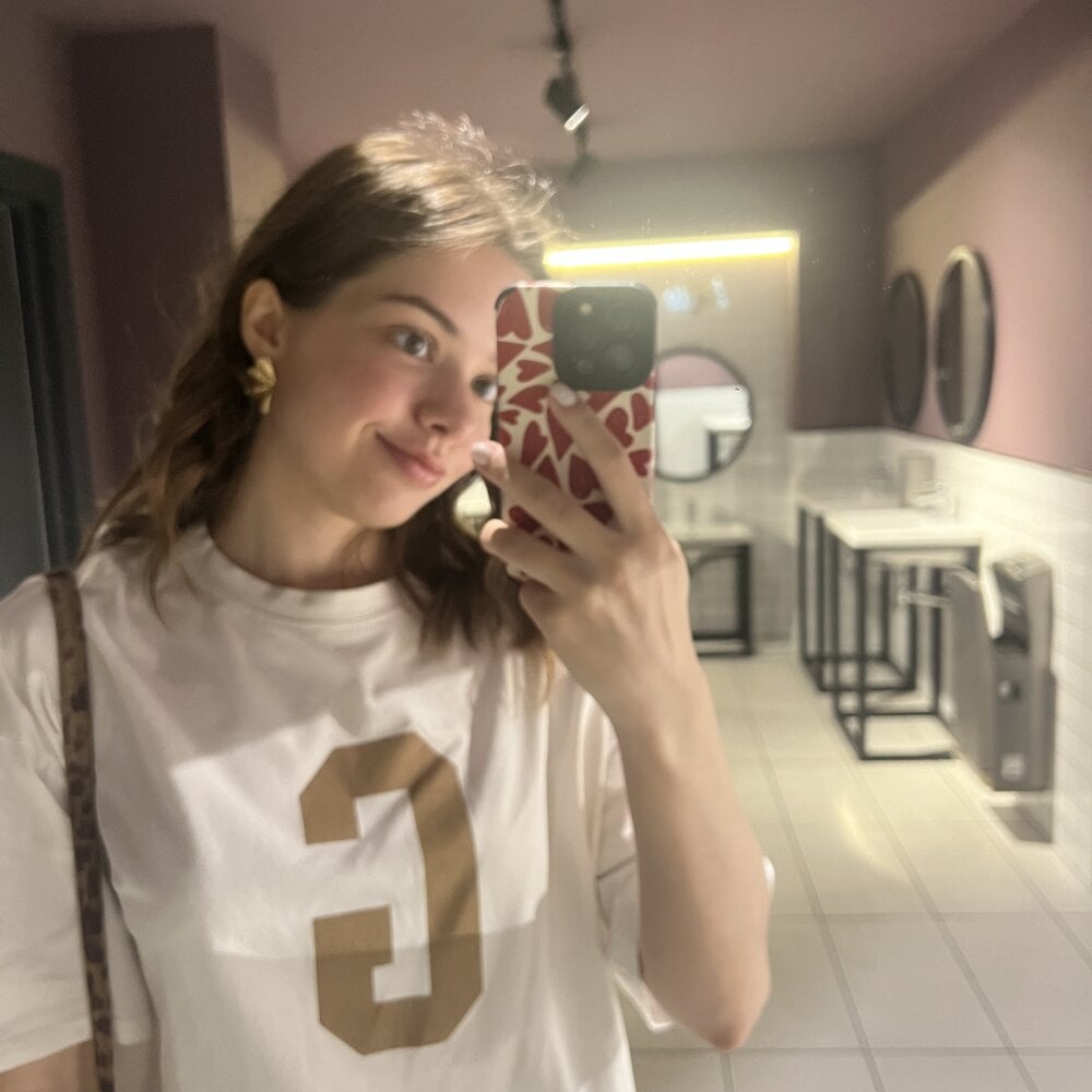 lunarbunny25 profile