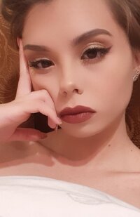 KatrinaMeow's Offline XXX Chat