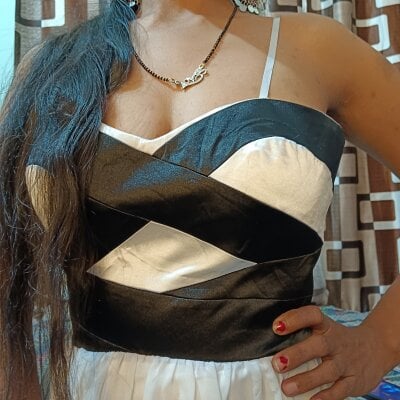 Charming-Reeva - cheapest privates indian