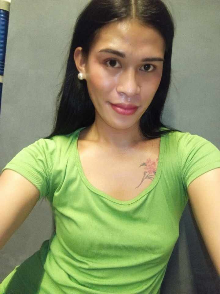 Urlover_boy_Erika69