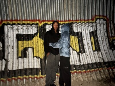 Shhhtrey0375 Live Cam on StripChat and RICams