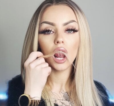 strepperbanny from stripchat