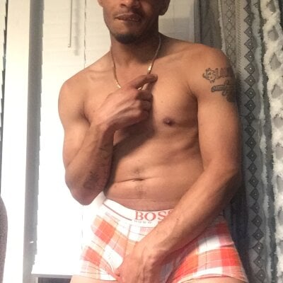 Papi_9467 Male New Webcam Adult