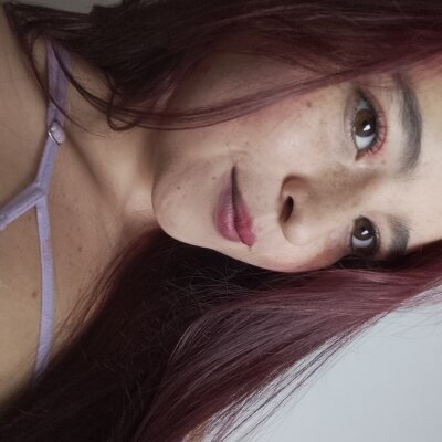 Xuxi_XXX Live Cam on StripChat