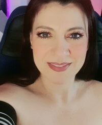 selena_milf_'s webcam live show