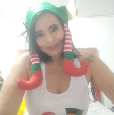 lindaesmeralda private show