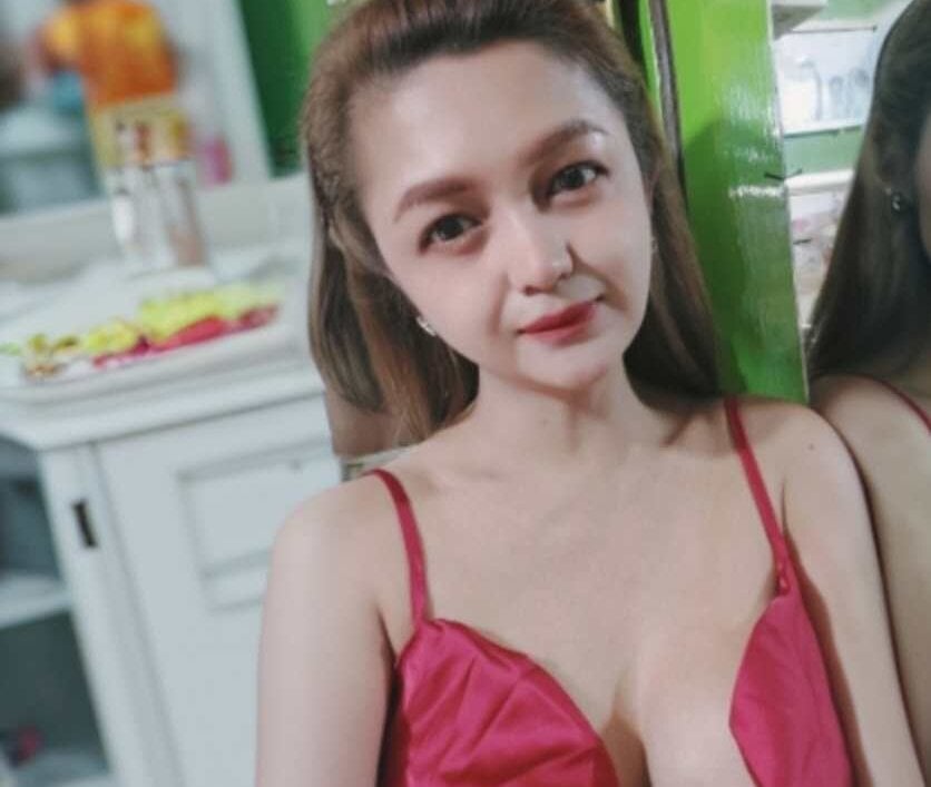 gorgeouskim27 from stripchat