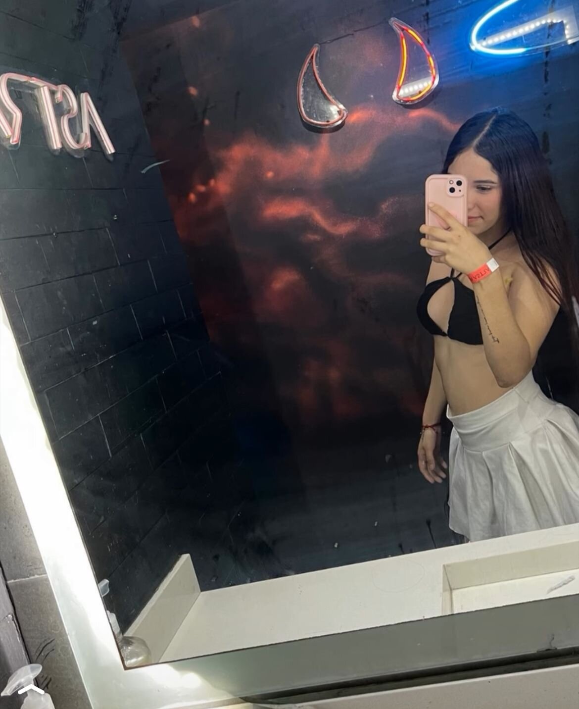 Glamorous__ggh