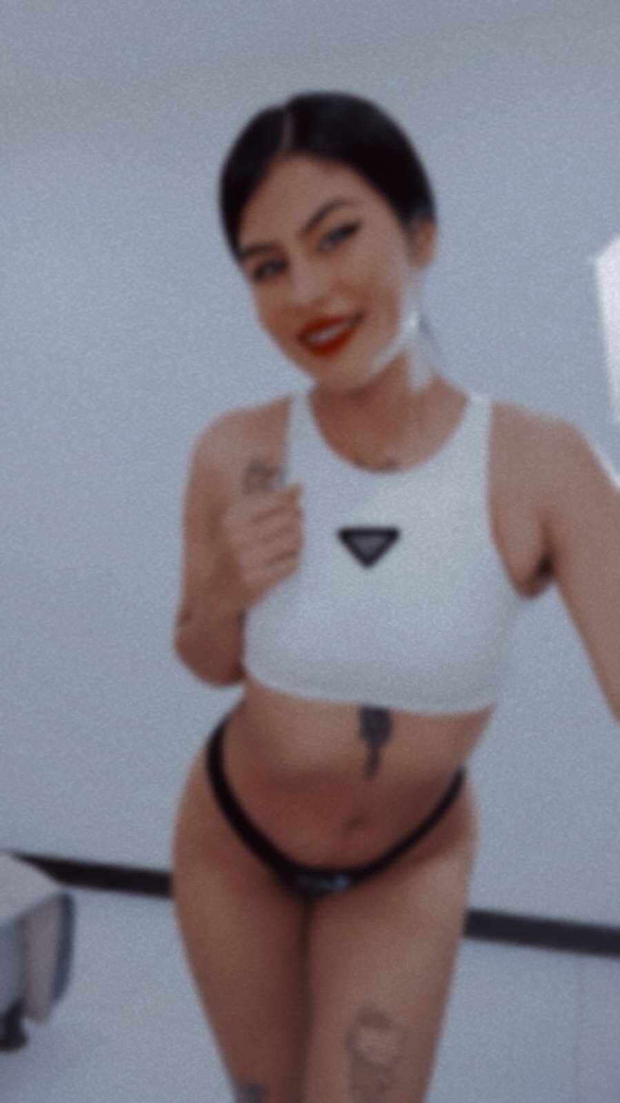 emma_can1