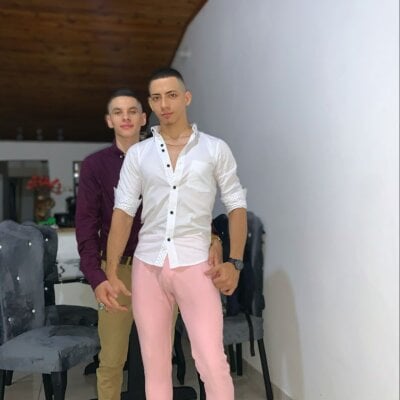 Two_boys_hot69