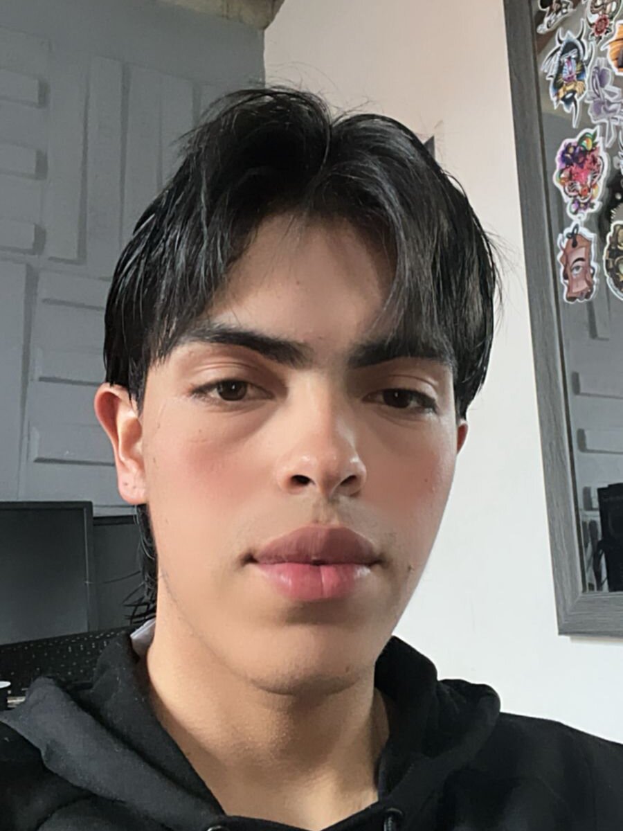 jason_gray69's Offline XXX Chat