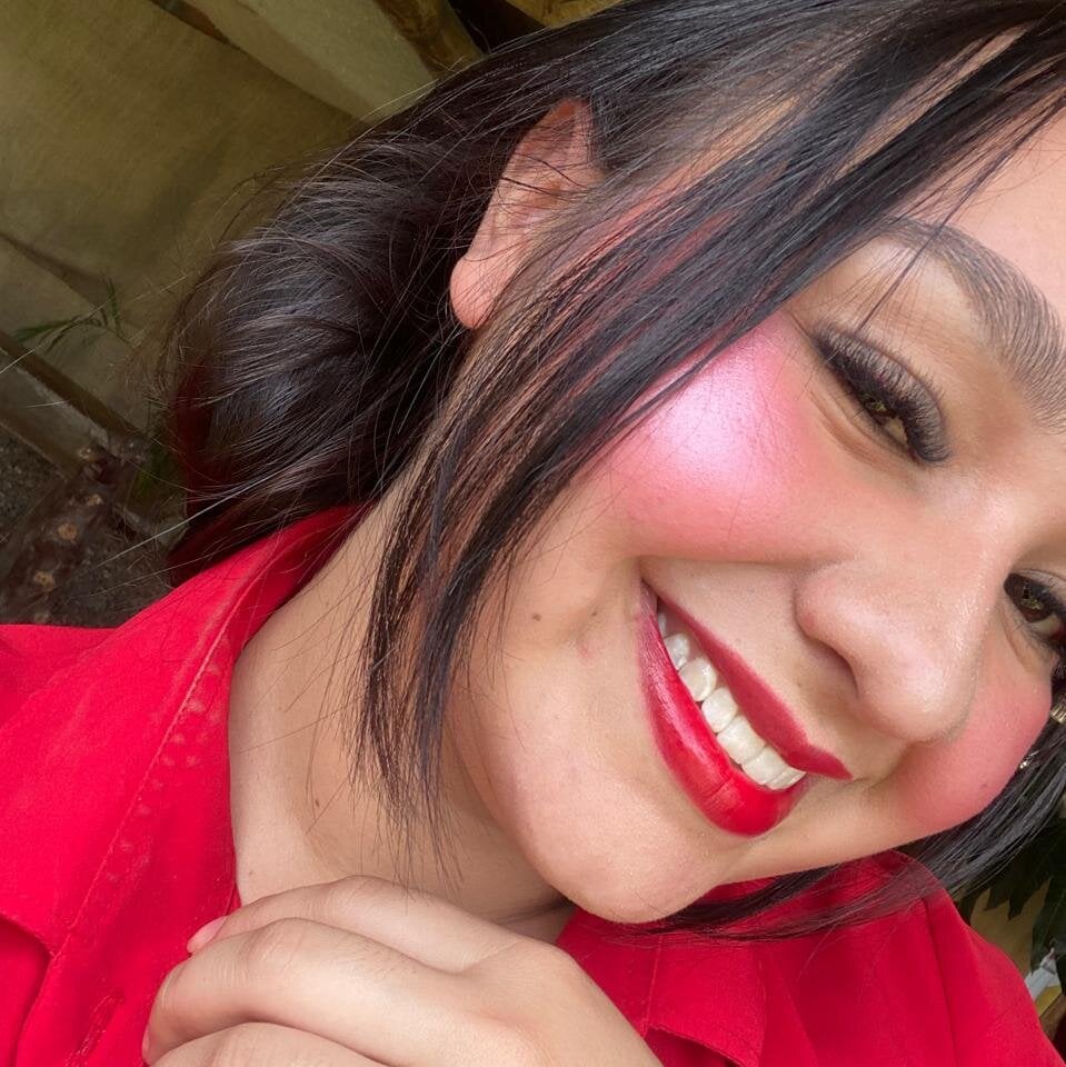 mega-camsex.net cherry_x1 livesex profile in spanish cams